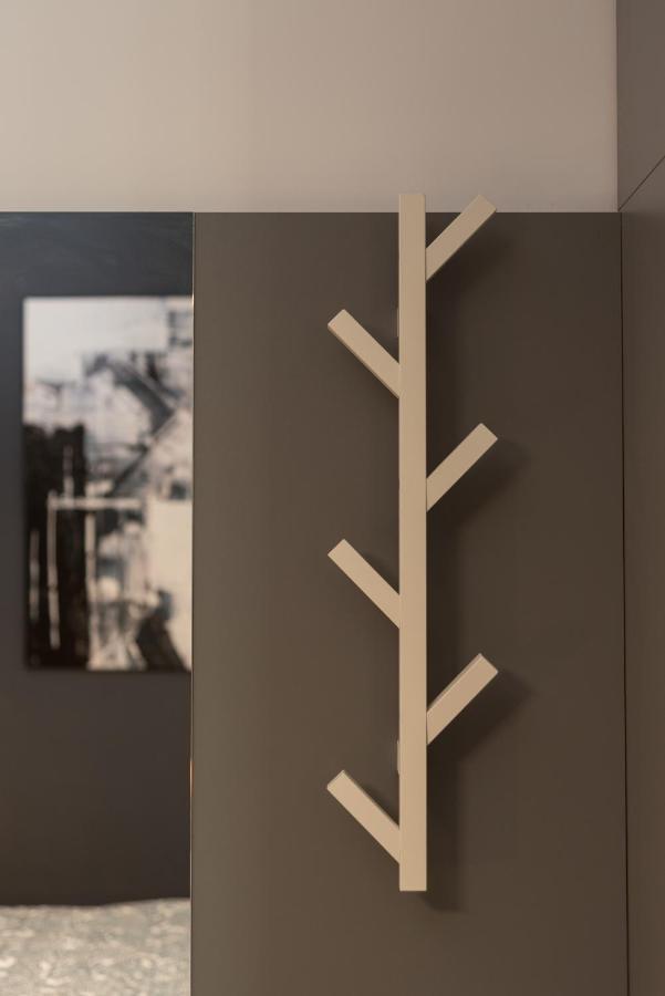The Chic Minimalist - Apartment Iasi Exterior foto